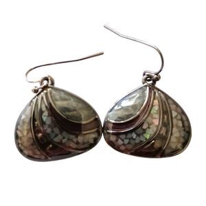 Lia Sophia Earrings Seaside‎ Genuine Mother of Pearl Hematite Shell Retired Vtg.